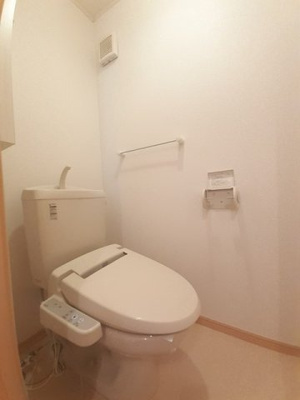 【トイレ】 | カルムメゾン | 落ち着いたトイレです