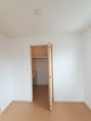 【収納】 | カルムメゾン | 大きなものも収納できそうです