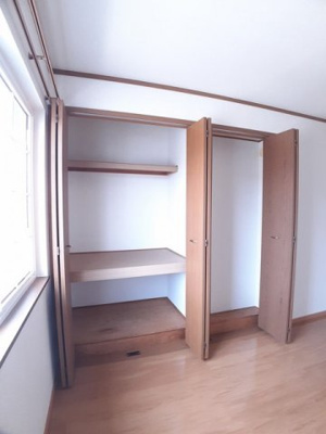 【収納】 | エピナールⅠ | 小物を収納するのに便利です