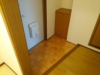 【玄関】 | アヴェニール橋向 | 玄関です