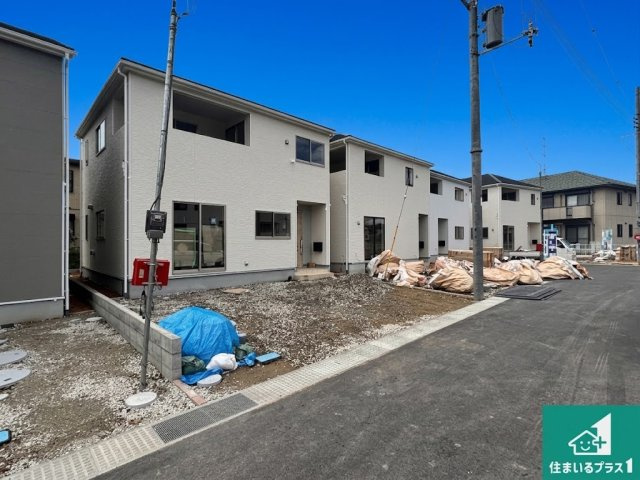●生駒郡平群町下垣内　第5期　新築一戸建ての前面道路含む現地写真|駅やスーパー、小学校・中学校等日常生活に欠かせない情報や道のりもご紹介いたしますのでお気軽にご相談ください。