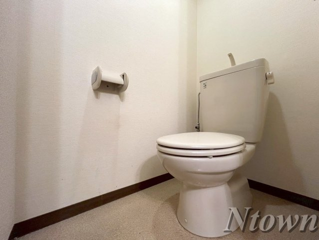 【トイレ】 | CRECER新栄 | 落ち着いたトイレです