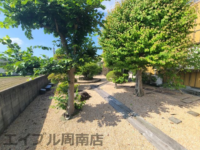 光市三輪　売戸建の庭
