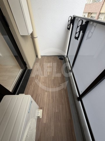 Metrosa谷町六丁目Northのバルコニー|Metrosa谷町六丁目North　バルコニー