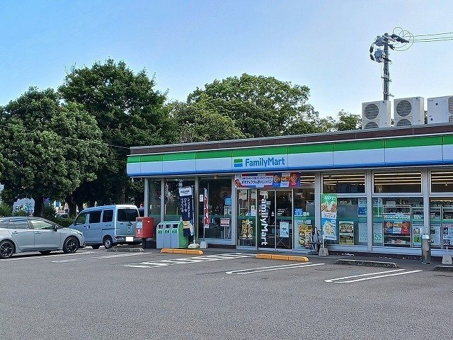 【周辺】 | ファミリーマート小松原中央店まで210m