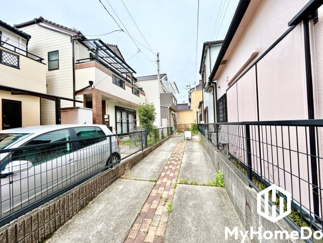 守山区元郷2丁目の防犯設備|「インターフォン」来客があっても家の中で対応可能なので、防犯面で安心です。