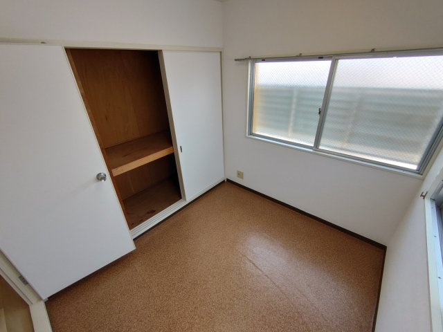 【寝室】 | メゾン南花屋敷