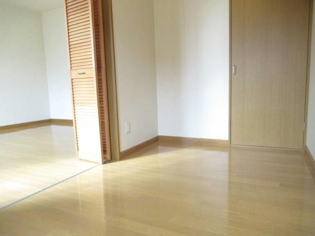 ＡＲＭしんとく1の洋室