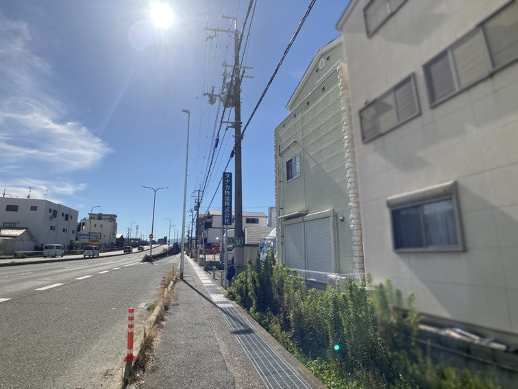豊中市上津島3丁目　中古戸建の前面道路含む現地写真