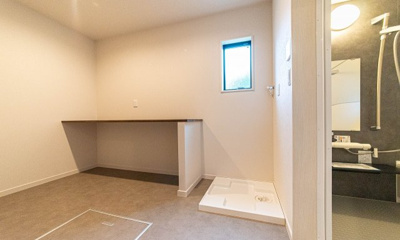 【ランドリースペース】 | 綾瀬市蓼川1丁目 新築戸建 全1棟