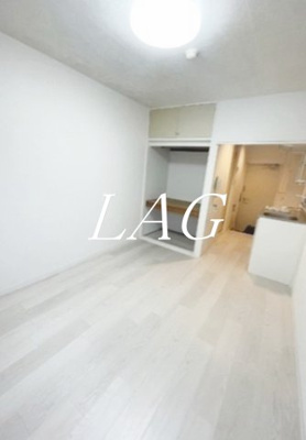 【居間・リビング】 | パークアベニュー桜 | 洋室のお部屋です。