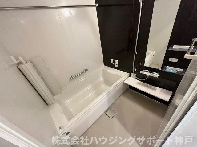 明石市大久保町大窪のアパートの浴室