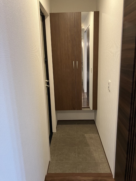 グランシャリオ東深津の玄関