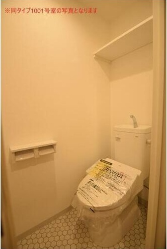 クレストタワー栄のトイレ|※別部屋写真となります
