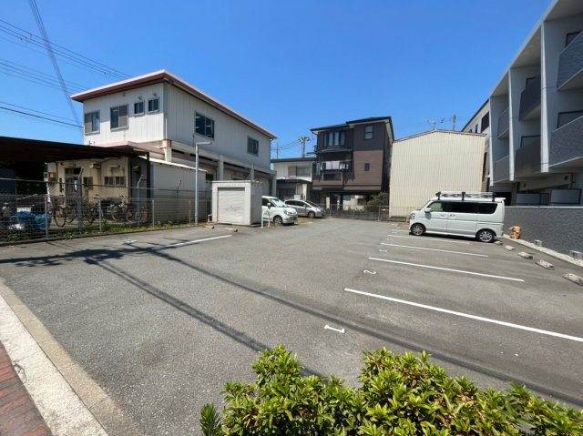 サン・フローリッシュの駐車場