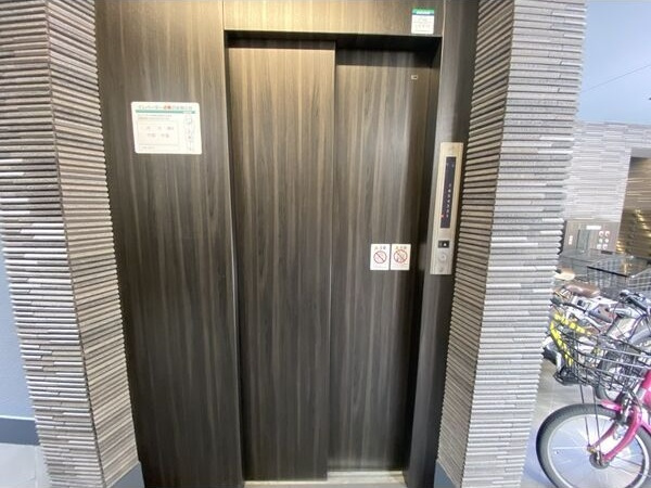 メゾン白川の外観