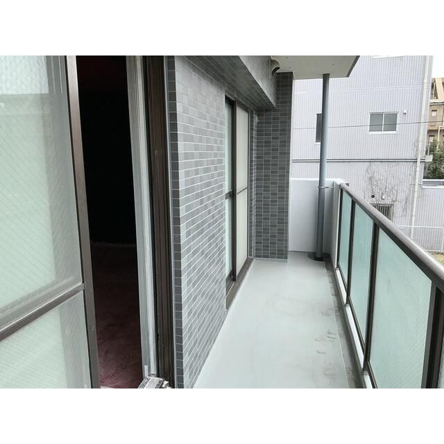 Ｒ＆Ｈビルのバルコニー