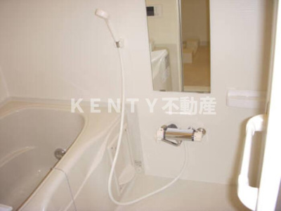 【浴室】 | エスポワール多摩川 | コンパクトで使いやすいお風呂です