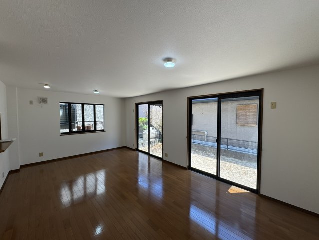 和歌山市六十谷・中古戸建・116850の居間・リビング