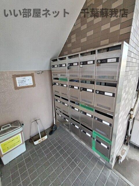 ビュープラザのエントランス|ひと味違う？不動産屋のイメージを変えたい！『いい部屋ネット千葉蘇我店』へ是非お越しください♪