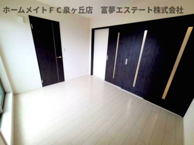 【洋室】 | フジレジデンス | リビングと洋室の間仕切りを閉めたとき
※イメージ　同物件別号室の写真