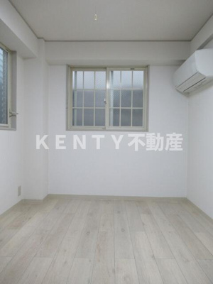 【居間・リビング】 | メゾン武蔵小山 | ゆったりとした居間です