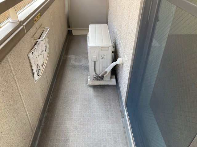 メゾンユタカのバルコニー