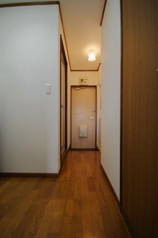 【玄関】