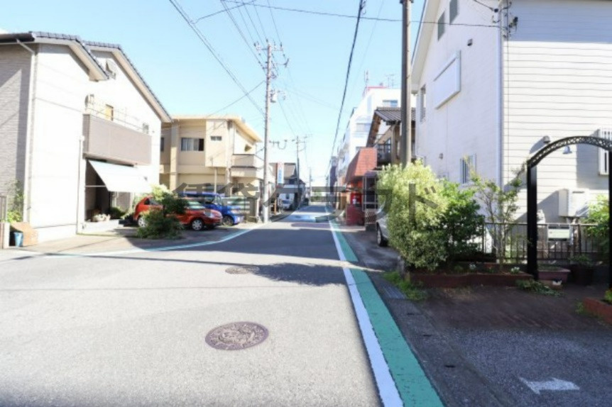 メリーベル蘇我の周辺