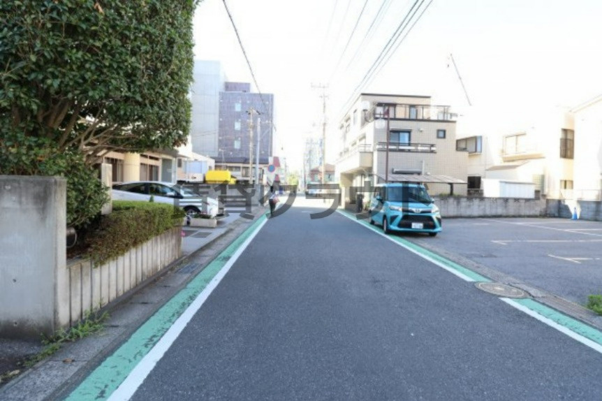 メリーベル蘇我の周辺