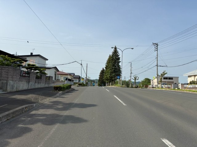 【前面道路含む現地写真】の画像