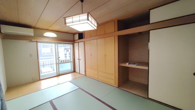 神戸市灘区上河原通３丁目戸建の和室
