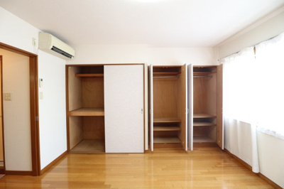 【収納】 | スターヴァレイⅡ | ※同建物ほかのお部屋の写真です。