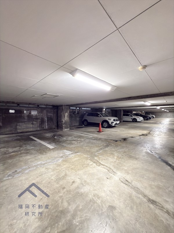 ニューライフ西公園の駐車場|敷地内地下駐車場は複数台空きがありますので今なら2台目も可能です