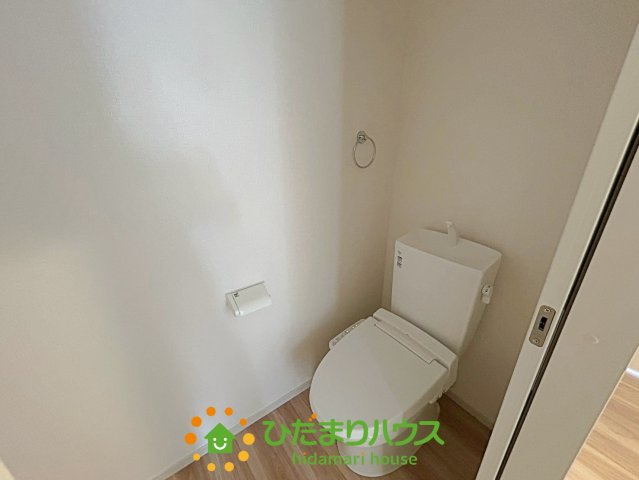 久喜市中妻2期　新築一戸建て　リガーレのトイレ