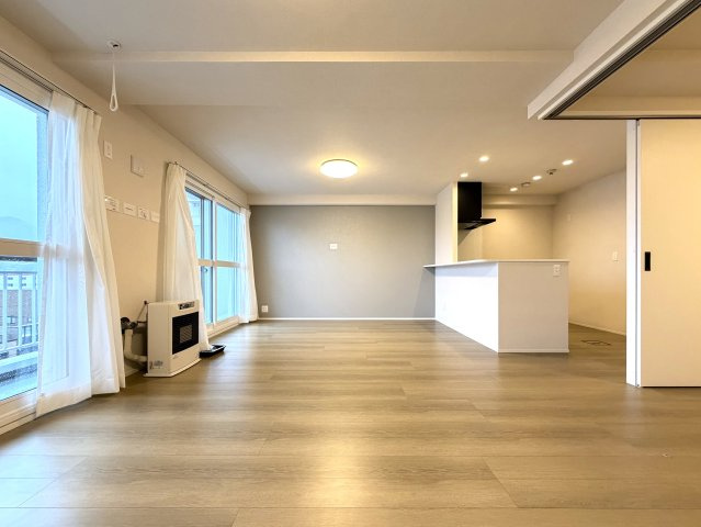 ライオンズマンション旭ケ丘の居間・リビング