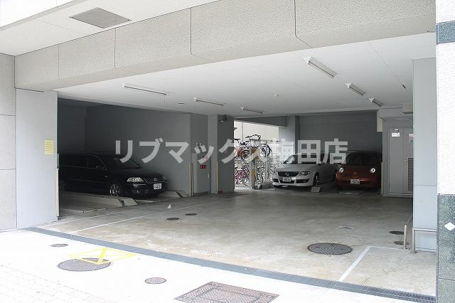 【駐車場】エスリード南森町駅前