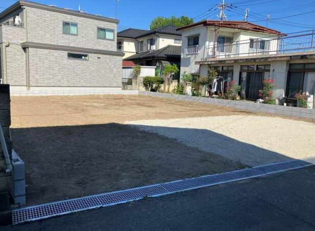 グラファーレ 前橋市駒形町3期の前面道路含む現地写真|東道路の開放的な立地です。
