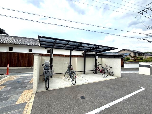 Newdorf(ﾆｭｰﾄﾞﾙﾌ)弐番館のその他共用部分