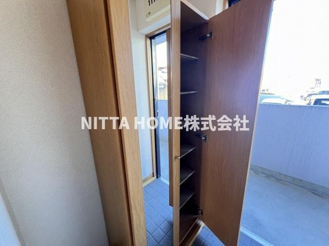 丹波市柏原町南多田の賃貸マンションの収納|大きなシューズボックス完備◎