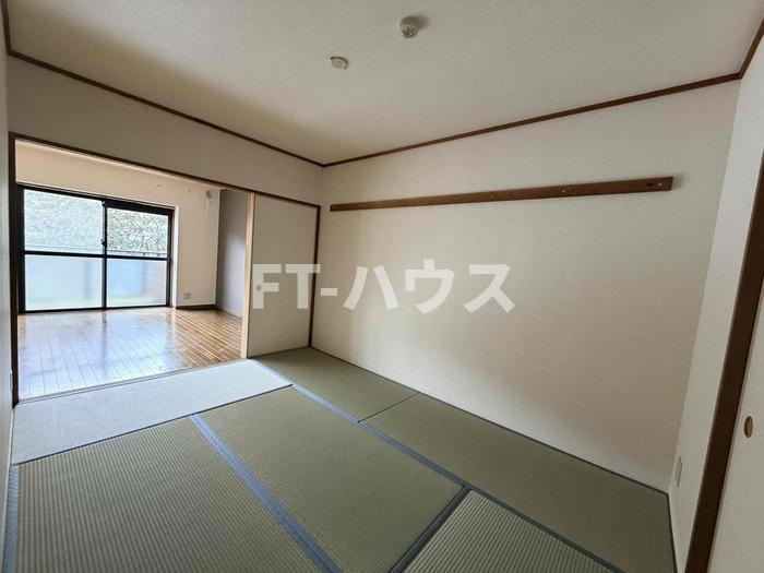 ルーチェ緑が丘Aの寝室