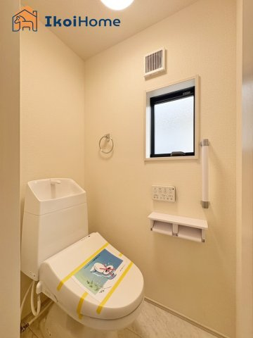 神戸市西区狩場台2丁目　全2棟　2号棟　新築戸建のトイレ|【ホームページに現地動画掲載中】●年中無休：当日予約可●各階ウォシュレット、暖房便座が標準装備！