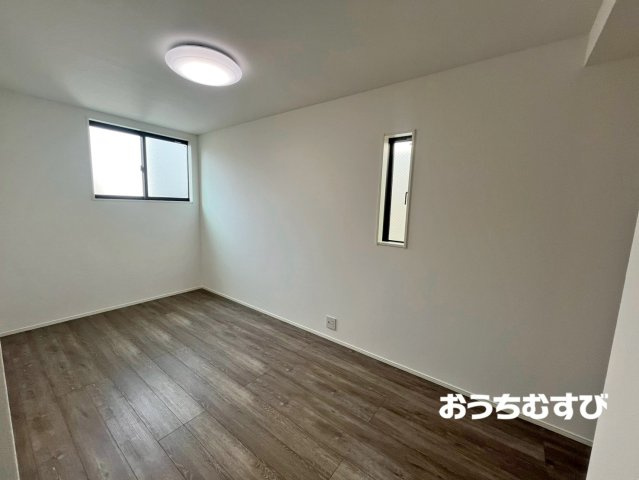 守山区西島町015⑤(全5棟)の洋室