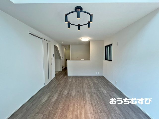守山区西島町015⑤(全5棟)の居間・リビング