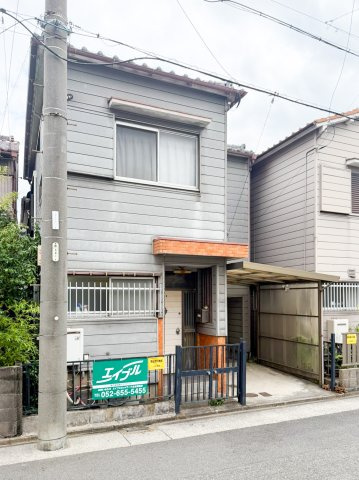 港区名四町戸建ての外観