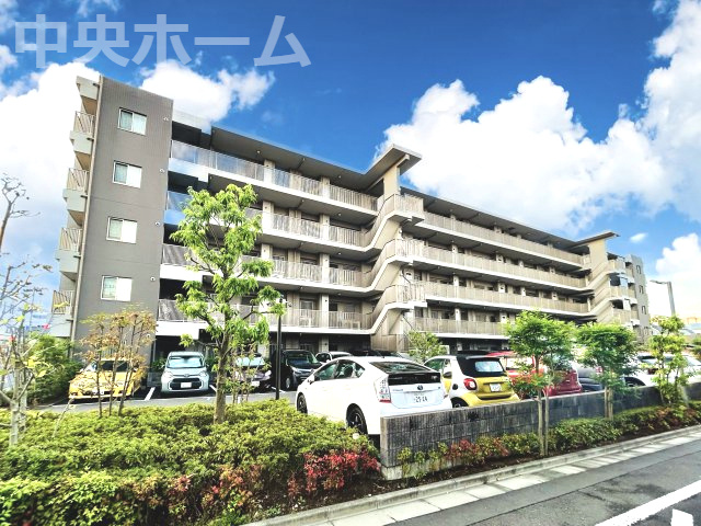 レーベン北小岩ディスカバリー2の外観|平成28年4月築。ペットの飼育可能マンションです。