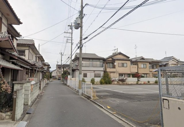 高槻市下田部町１丁目のアパートの周辺