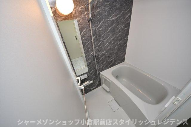 ヒルクレスト片野グランデⅠの浴室