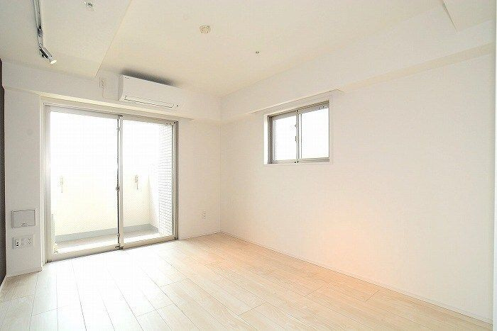 グランドコンシェルジュ新御徒町駅前の居間・リビング