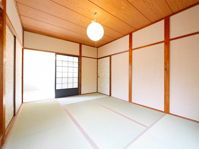 四条大路５丁目戸建の和室